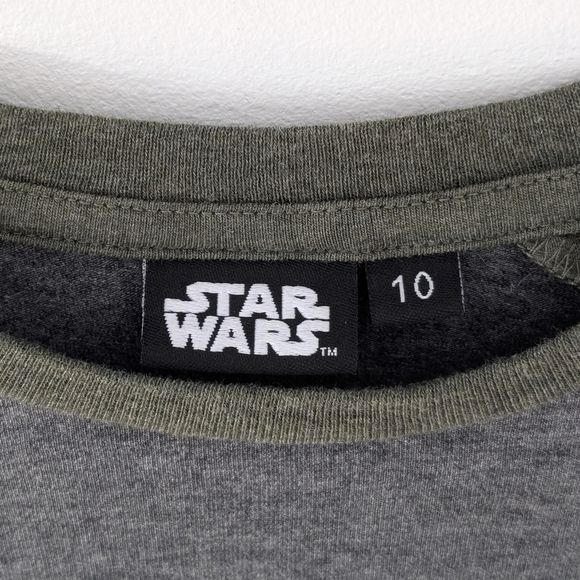 2/15$ Star Wars Mandalorian Yoda Kids Long Sleeve T-shirt ~ Size 10 - Picture 3 of 6